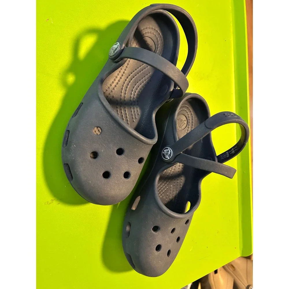 Crocs Shayna Mary Jane Clogs Kids Size J2 Navy Blue Girls Slip On Shoes 11215